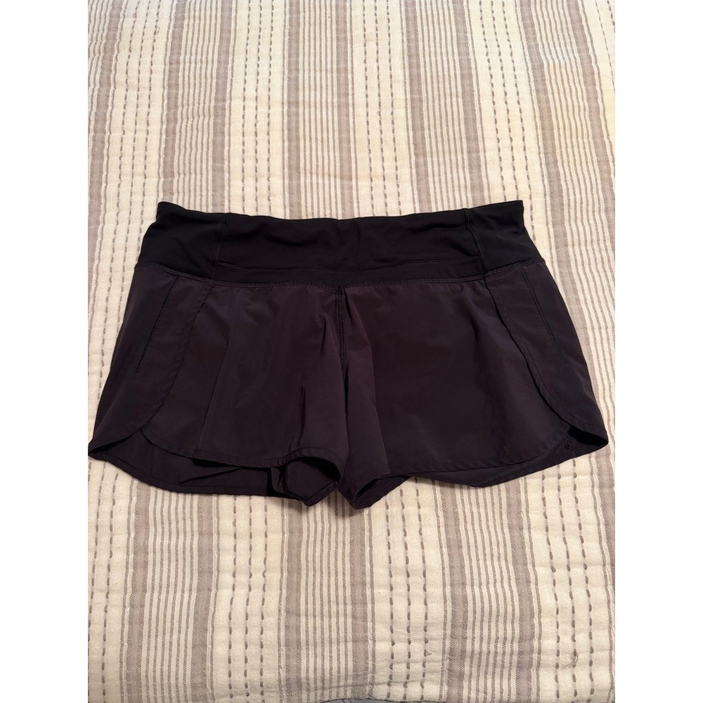 Lululemon Speed Up Low Rise Lined Running Shorts Black Size 8 2.5 Inch Inseam